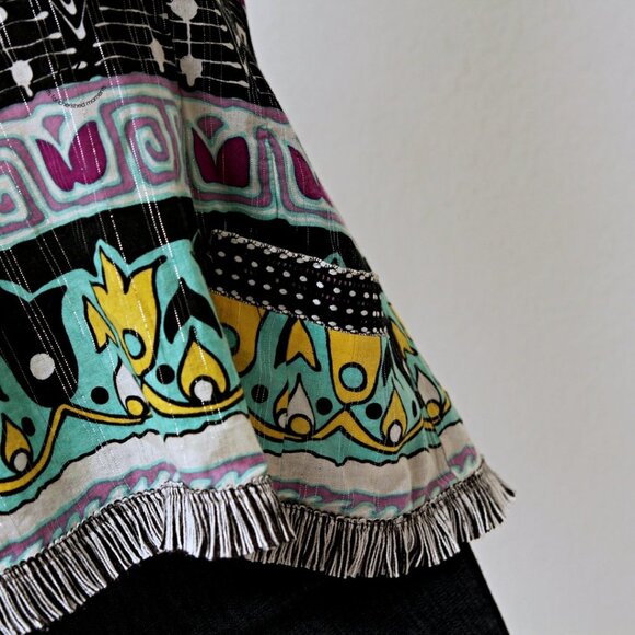 Nanette Lenore Floral Abstract Metallic Accent Fringe Hem V Neck Sleeveless Top - Picture 9 of 12